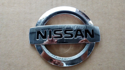 Emblema Nissan Frontier Sentra Xtrail B15 Tiida B13 B14 9cm Foto 2