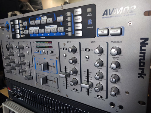 Mezcladora Numark Avm02 ,audio Y Video ,excelente Estetica