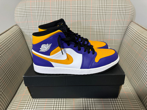 Tênis Air Jordan 1 Mid Lakers - Edição Limitada 