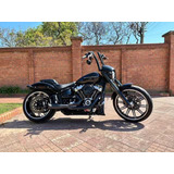 Harley Davidson Breakout 107, No Fat Boy, No Fat Bob