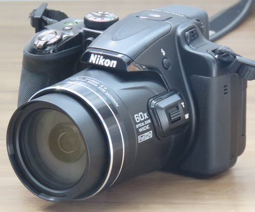Câmera Fotográfica Digital Nikon P600 + Acessórios
