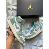 Jordan 1 Turbo Green Turquesa Talla 22.5