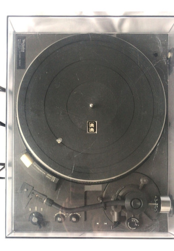 Toca Disco Vinil , Pick-up Technics 2000. Vitrola.