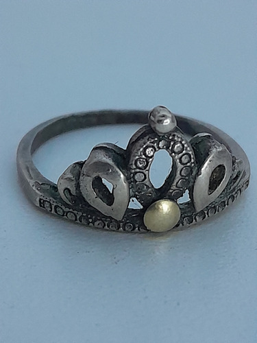 Anillo De Metal Blanco Corona