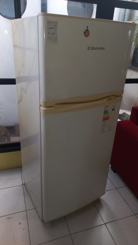 Heladera Con Freezer Electrolux