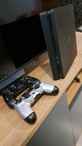 Playstation 4  Usada En Perfecto Estado