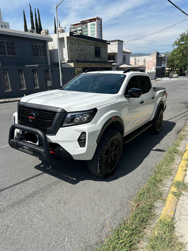 Nissan Frontier Pro-4x V4 4x4 At