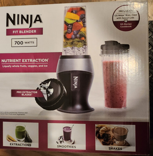 Ninja Extractor De Nutrientes Con 2 Vasos De 473 Ml