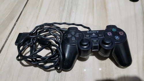 Controle Original Do Playstation 2 Com Detalhe No Cabo. M3