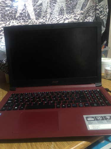 Computadora Acer Aspire 3