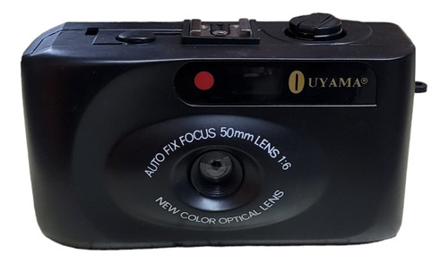 Camara Uyuma, 35mm, Lente 50mm, Velocidad 1/125, Enfoque Fij