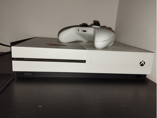 Xbox One 500gb Com Alguns Jogos