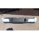 Defensa Trasera Nissan Np 300 2020-2023 Original C/d