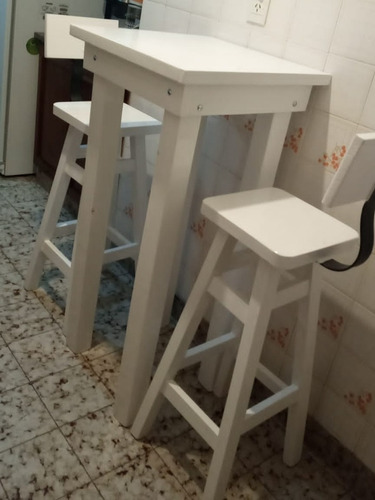 Promo Mesa Alta De 1 M X50 X 50 Y 2 Banquetas Desayunador