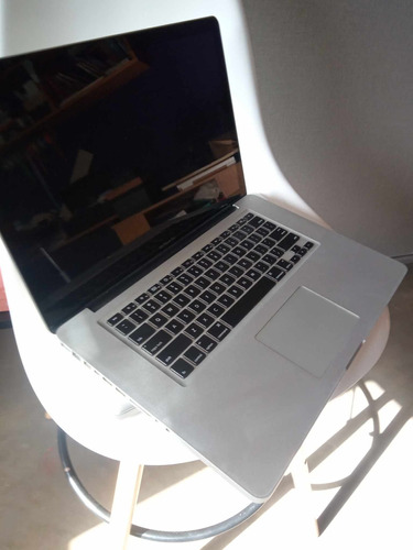 Vendo 2 Macbooks (2008 Y 2010) 15´ Para Reparar O Repuestos