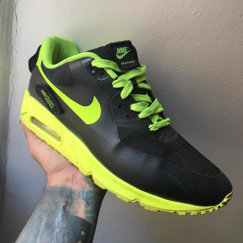 Nike Air Max 90 Volt