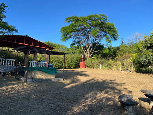Vendo Lote En La Guácima, Residencial Villas Tierra Y Caña, A 15 Minutos Del Automercado. Tienen Construido En Block Rancho De 56 M2, Electricidad Subterránea, Agua Aya Y Paja Agua Pozo Residencial - Imagen 4