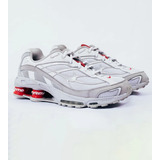 Nike Shox R2 Supreme 