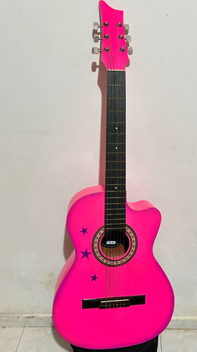 Guitarra Andalucía Color Fucsia En Excelente Estado