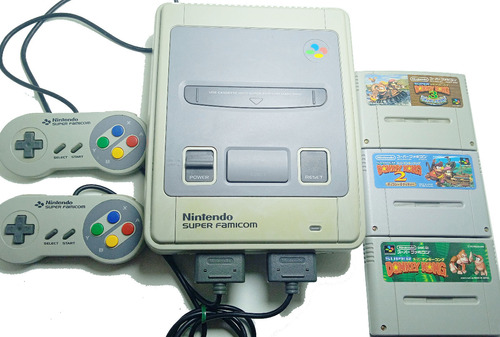 Nintendo Super Famicom Japones Com 2 Controles E 3 Jogos Originais ( Donkey Kong Country 1, Donkey Kong Country 2 E Donkey Kong Country 3 ) 