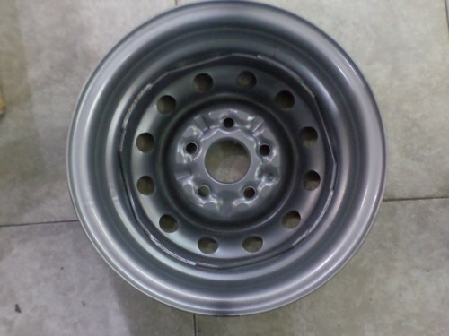 Rin 14 De Acero Para Hyundai H100 98-02  Foto 3