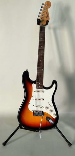 Squier Stratocaster Special Indonesa 2004 - Invisible Music