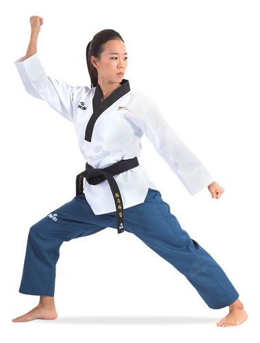 Uniforme Dobok De Taekwondo Wt Daedo Poomsae Femenino 