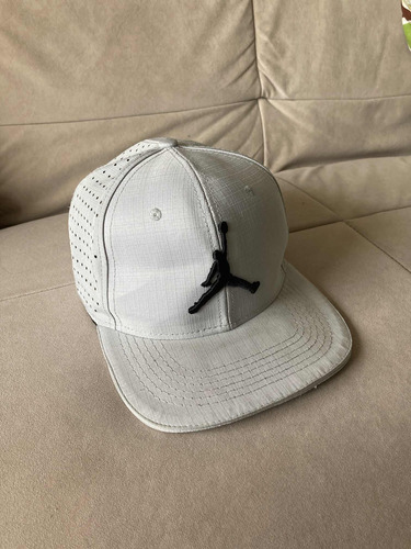 Gorra Nike