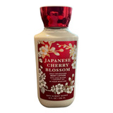 Crema Liquida Corporal Japanese Cherry Blossom Bath & Body W