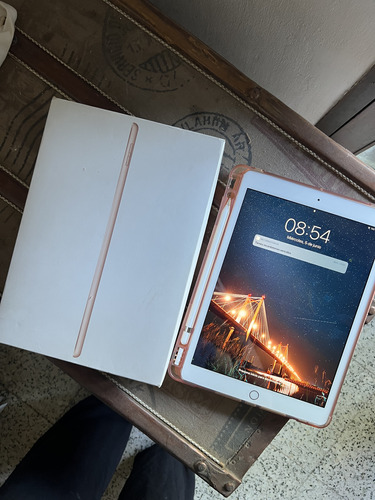 Apple iPad (7ª Generación) + Apple Pencil