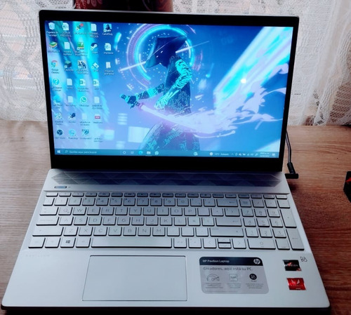 Laptop Hp Pavilion Ryzen 3 Amd Radeon Vega 6