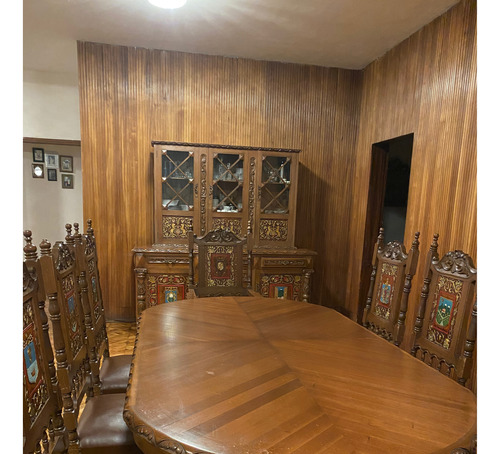 Comedor De Madera En Cedro. Medidas Largo 2.26, Ancho 1.24,