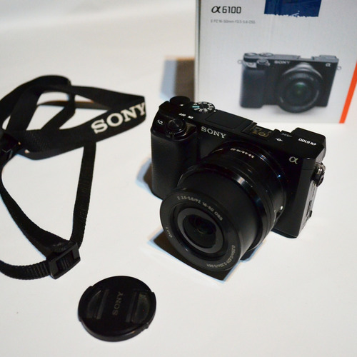 Sony Alpha Kit 6100 + Lente 16-50mm  F/3.5-5.6 Oss Ilce-6100