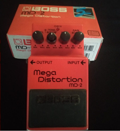 Boss Md-2 Pedal Mega Distorsión Para Metal Y Hard Rock