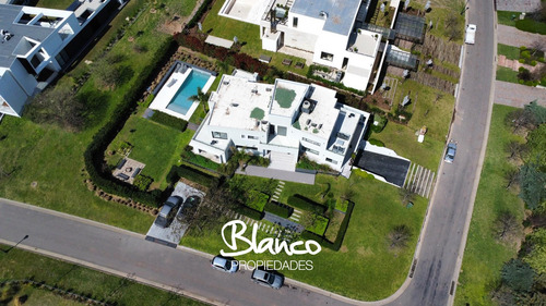 Casa En Venta En Pilara, Pilar, G.b.a. Zona Norte