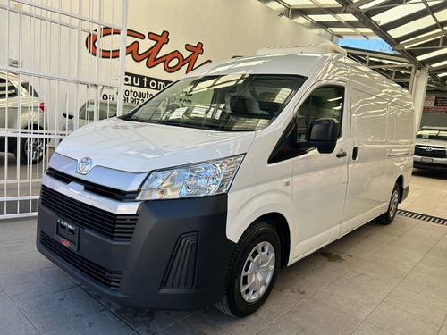 Toyota Hiace 2020 Panel