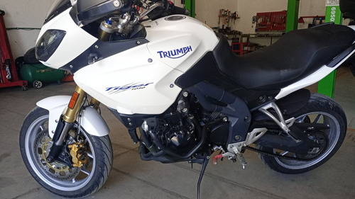 Triumph  Tiger 