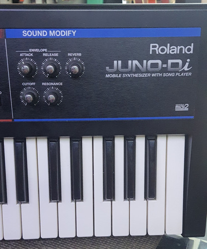 Teclado Roland Juno Di