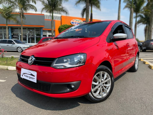 VOLKSWAGEN FOX 1.6 ROCK IN RIO 2014 - COMPLETO COM BAIXA KM!
