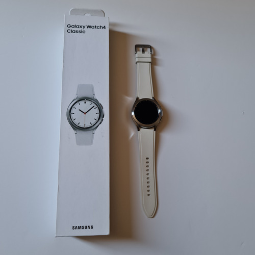 Samsung Galaxy Watch4 Classic. Silver 42mm.