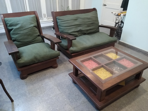 Mesa Ratona De Algarrobo Con Vidrio Para Flores Secas