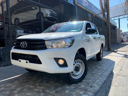 Toyota Hilux 2023 Diesel 4x4 