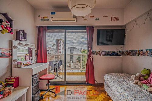 Venta · Departamento Piso 4 Ambientes · Flores · Cochera - Imagen 4