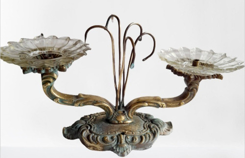 Candelabro De Bronce Antiguo