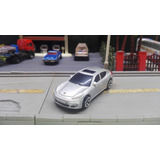 Maisto Porsche Panamera 1/64 Usado