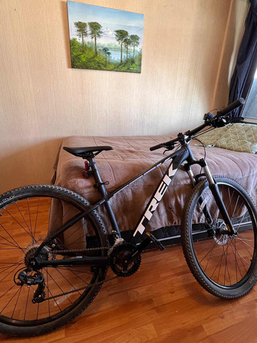 Bicicleta Trek Marlin 4 Aro 27,5