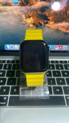 Apple Watch Serie 6 Nike Edition, 40mm + 18 Correas.