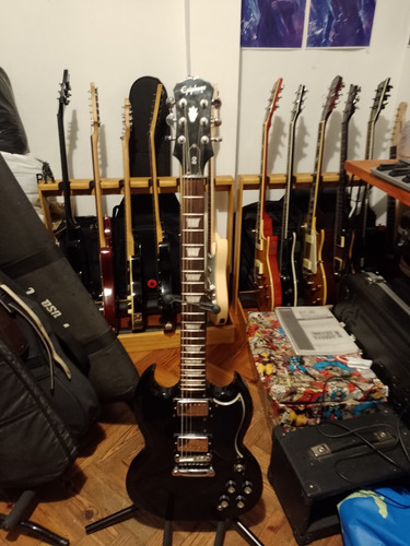 EpiPhone Sg 400