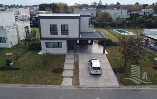 Venta - Casa 4 Ambientes, Jardin, Pileta - San Matias, Escobar - Imagen 3