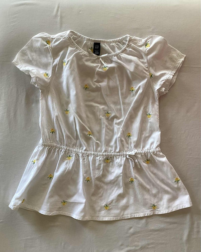 Gap. Blusa Blanco Bordada Florcitas. Talle 5 #lol186